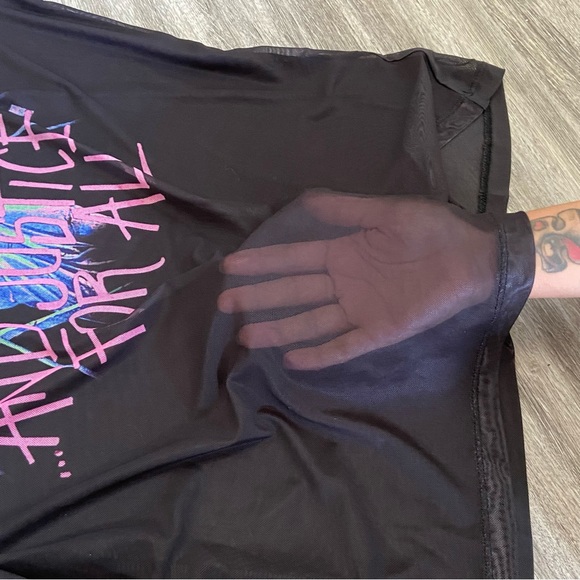 sheer Metallica top - Picture 2 of 2